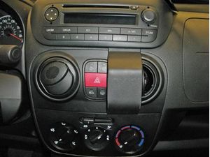 Brodit ProClip montážní konzole pro Citroen Nemo/Fiat Fiorino/Peugeot Bipper 08-21, na střed