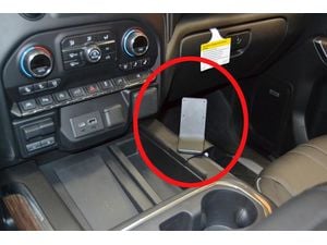 Brodit Suport de montare ProClip pentru Chevrolet Silverado 19-23 USA, centru dreapta jos