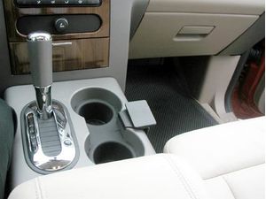Brodit ProClip montážní konzole pro Ford F-Series 150/Lincoln Mark LT 04-08, na střed vpravo dolů