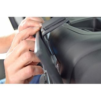 Brodit ProClip montážní konzole pro Jeep Wrangler 11-18 USA, zesílený, na střed