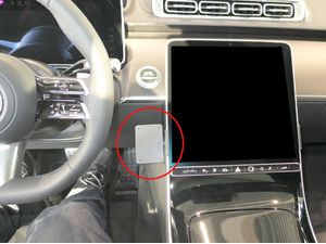Brodit ProClip pro Mercedes Benz S-Class 21-24, na střed