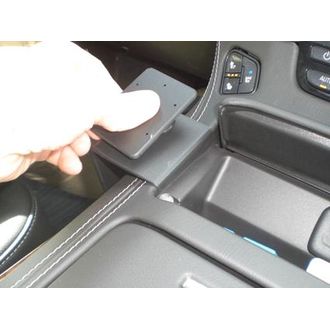 Brodit ProClip pro Chevrolet Suburban/Tahoe 15-20/GMC Yukon (XL/Denali) 15-20 , na střed vlevo dolů