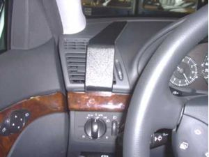 Brodit ProClip montážní konzole pro Mercedes Benz E-Class (200-430) Sedan 03-09, vlevo