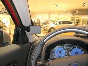 Brodit ProClip Halterung für Volvo C30 07-15, links an Säule