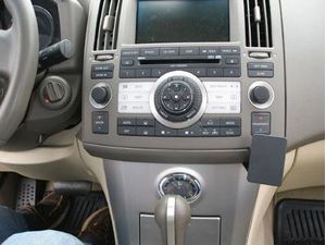 Brodit ProClip Halterung für Infiniti FX35 06-08, mittig
