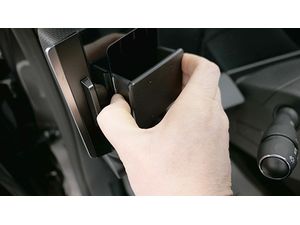 Brodit ProClip Armaturenbrett-Halterung 805856