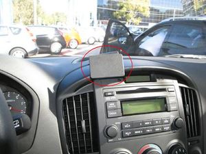 Brodit ProClip montážní konzole pro Hyundai iLoad/iMax/H1 09-21, na střed
