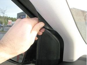 Brodit ProClip montážní konzole pro Mercedes Benz B-Class 12-18, vlevo na sloupek