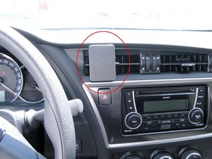 Brodit Монтажна скоба ProClip за Toyota Auris 13-15, в центъра