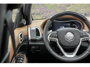 Brodit ProClip montážní konzole pro Jeep Grand Cherokee 11-20, vlevo na mřížku