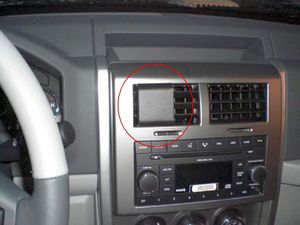 Brodit ProClip rögzítő konzol Jeep Cherokee 09-12 / Jeep Liberty 08-12, bal középen