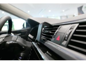 Brodit Монтажна скоба ProClip за Skoda Superb 20-23, по средата