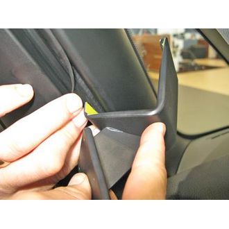 Brodit ProClip montážní konzole pro BMW 2 Active/Gran Tourer F45/F46 14-21, vlevo na sloupek