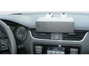Brodit ProClip монтажна скоба за Skoda Octavia III 13-21, подсилена, по средата