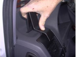 Brodit ProClip tartókonzol a Toyota Yaris 15-20