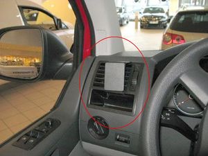 Brodit ProClip Volkswagen Caravelle/T5 Transporter/Pickup 10-15, лява решетка (само с жабка)