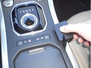 Brodit ProClip für Land Rover Range Rover Evoque 12-18, Mitte rechts nach unten