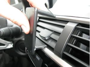 Brodit Монтажна скоба ProClip за Mitsubishi Eclipse Cross 18-24, за център