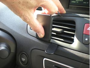 Brodit ProClip montážní konzole pro Renault Scenic 10-17, na střed