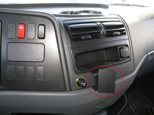 Brodit Suport de montare ProClip pentru Mercedes Benz Atego 08-23, pentru centru