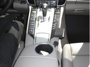 Brodit ProClip montážní konzole pro Porsche Panamera 10-17, na střed vpravo dolů
