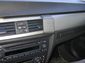 Brodit ProClip BMW 3 E90, E91, E92, E93 05-12 (jen dřevěný dekor, bez navigace), na střed vpravo