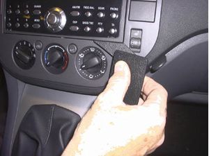 Brodit Монтажна скоба ProClip за Ford C-Max 04-10/Kuga 08-12, по средата