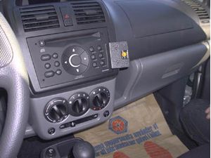 Brodit ProClip Halterung für Subaru G3X Justy 04-07/Suzuki Ignis 04-09, für Mitte