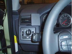 Brodit ProClip Halterung für Volvo V50 04-12, links