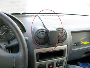 Brodit Suport de montare ProClip pentru Dacia Logan 07-08, pe centru