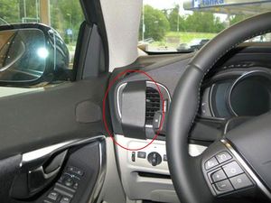 Brodit ProClip montážní konzole pro Volvo V40 13-20, vlevo na mřížku