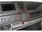 Brodit ProClip Volkswagen T6 Transporter/Pickup/Caravelle 16-20 (bez víka přihrádky),na střed vpravo
