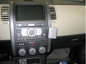 Brodit ProClip montážní konzole pro Nissan X-Trail 08-13 - pouze vozy s originální navigací,na střed