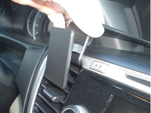 Brodit ProClip монтажна скоба за Honda Accord 15-17, в центъра