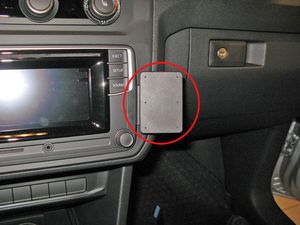Brodit Монтажна скоба ProClip за Volkswagen Caddy/Caddy Life 16-20, централно дясно
