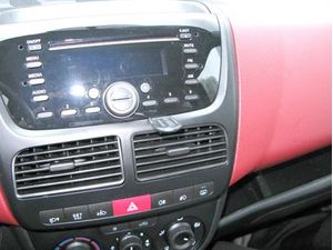 Brodit ProClip montážní konzole pro Fiat Doblo 10-14/Opel Combo 12-19, na střed