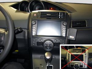 Brodit ProClip Halterung für Toyota Verso 09-19 (09-16 nur ohne Navigation), Mitte rechts