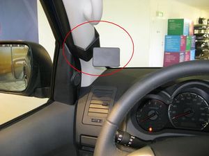 Brodit ProClip montážní konzole pro Toyota HiLux 12-16, vlevo na sloupek