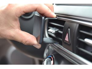 Brodit Suport de montare ProClip pentru Hyundai Kona 18-23, pe centru