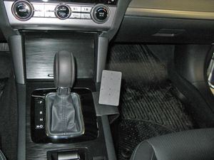 Brodit ProClip montážní konzole pro Subaru Outback 15-20, na střed vpravo dolů