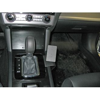 Brodit ProClip montážní konzole pro Subaru Outback 15-20, na střed vpravo dolů