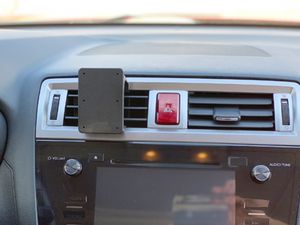 Brodit Suport de montare ProClip pentru Subaru Outback 15-20, pe centru
