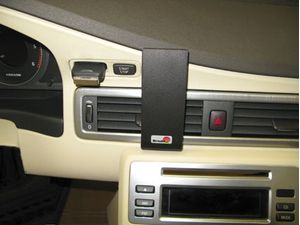 Brodit ProClip montážní konzole pro Volvo V70 II 07-11, (ne dřevěný dekor), na střed