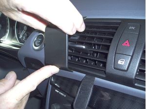 Brodit Монтажна скоба ProClip за BMW 1-series E81/E82/E87/E88 05-11, за център