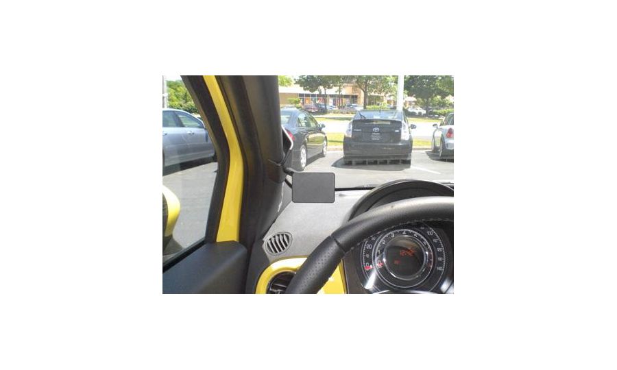 Brodit ProClip montážní konzole pro Fiat 500 12-15, vlevo na sloupek