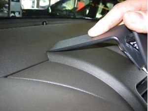 Brodit ProClip Nissan King Cab 07-10/Navara 06-10/Pathfinder 05-10/Fontier05-08, bal közép
