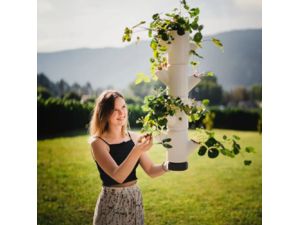 Gusta Garden SISSI STRAWBERRY függő öntöző ültetvény 4 szintes, fehér