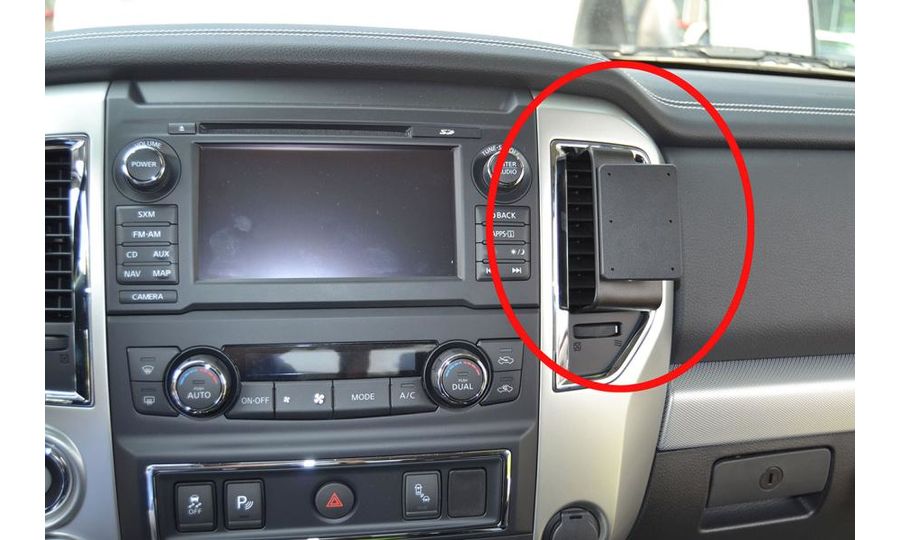 Brodit ProClip montážní konzole pro Nissan Titan 16-23 USA, na střed vpravo