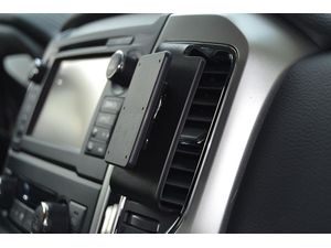 Brodit ProClip montážní konzole pro Nissan Titan 16-23 USA, na střed vpravo