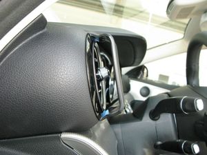 Brodit ProClip pro Mercedes Benz E-Class Coupé 18-23/Sedan/Stationwagon 17-23, vlevo na mřížku